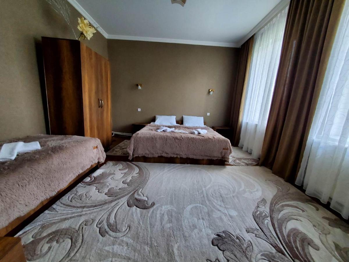 Kazbegi Guest House Exterior foto