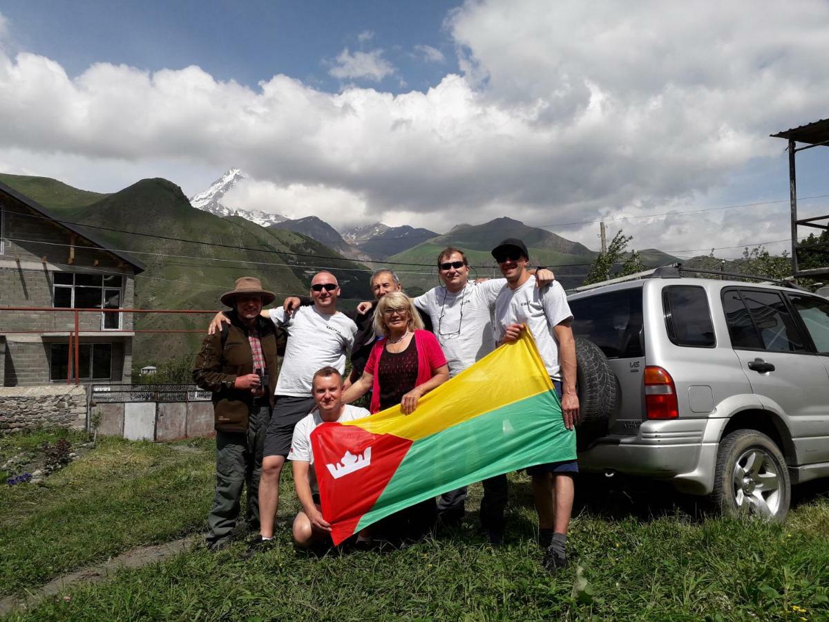 Kazbegi Guest House Exterior foto