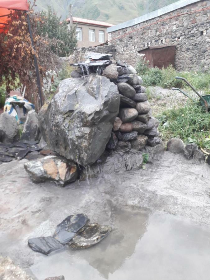 Kazbegi Guest House Exterior foto